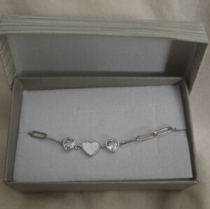 New Silver Heart Bracelet